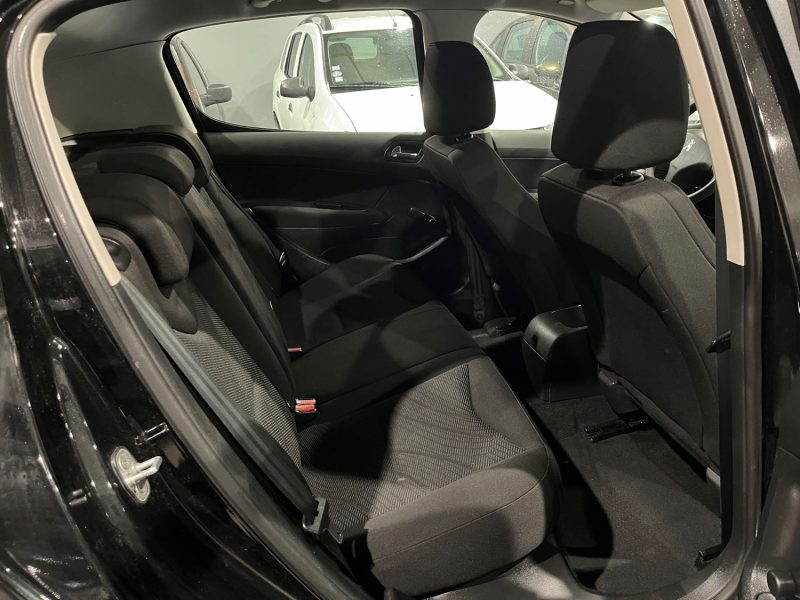 PEUGEOT 308 CONFORT 1.6 HDI 90CH 