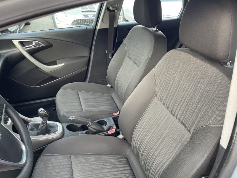 OPEL ASTRA 1.7 CDTI 110 ENJOY      GARANTIE 3/12 MOIS 2010