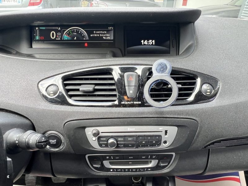 RENAULT SCENIC 1.5 dCi 110ch ZEN  