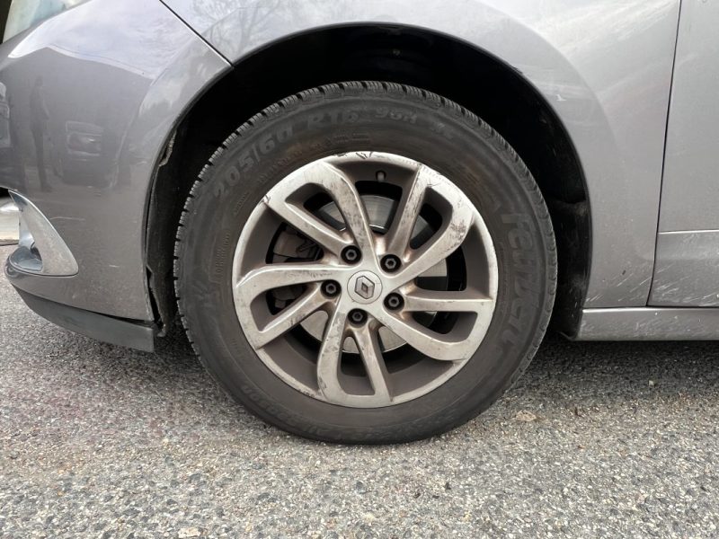 RENAULT SCENIC 1.5 dCi 110ch ZEN  