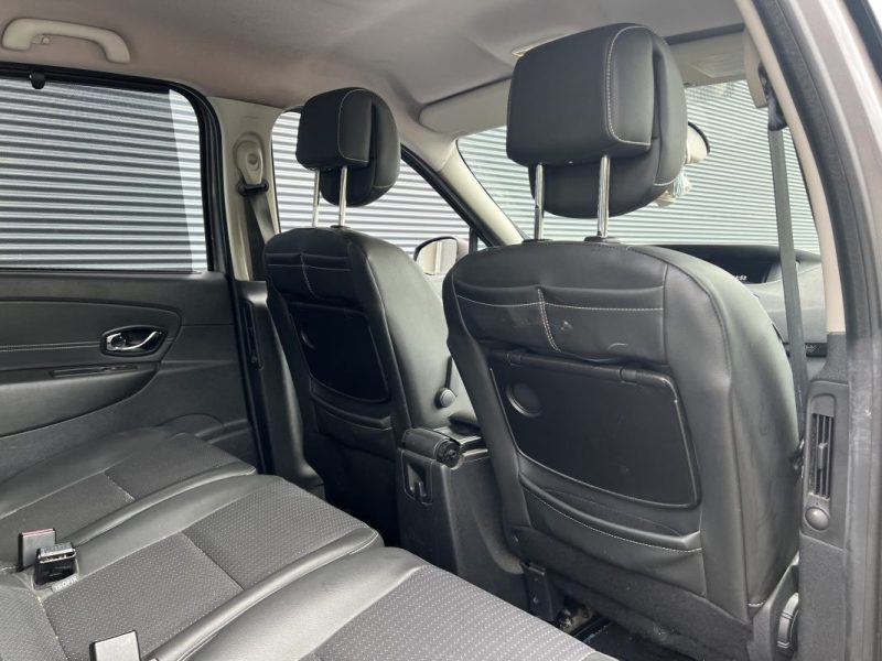 RENAULT SCENIC 1.5 dCi 110ch ZEN  