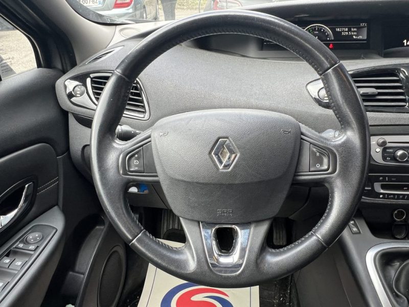 RENAULT SCENIC 1.5 dCi 110ch ZEN  