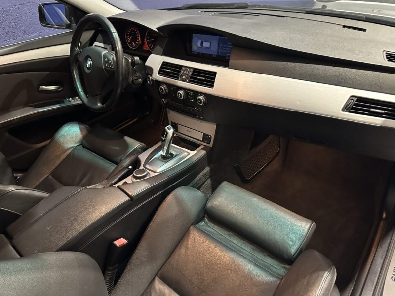 BMW  SERIE 5  e61 530d LCI 235ch BVA 6 - Suivi Complet - 2e Main 2008