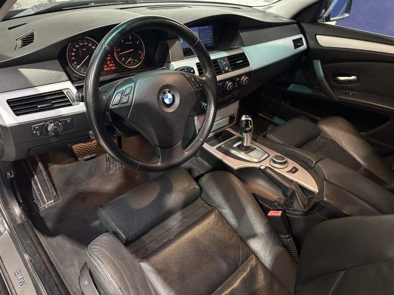 BMW  SERIE 5  e61 530d LCI 235ch BVA 6 - Suivi Complet - 2e Main 2008