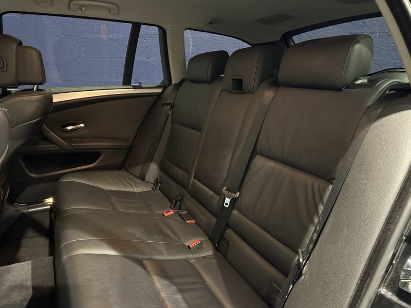 BMW  SERIE 5  e61 530d LCI 235ch BVA 6 - Suivi Complet - 2e Main 2008