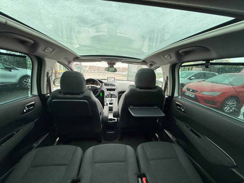 PEUGEOT 5008 ALLURE 1.6 HDI 120CV BOITE AUTOMATIQUE EAT6 2015