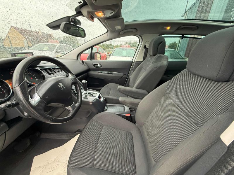 PEUGEOT 5008 ALLURE 1.6 HDI 120CV BOITE AUTOMATIQUE EAT6 2015