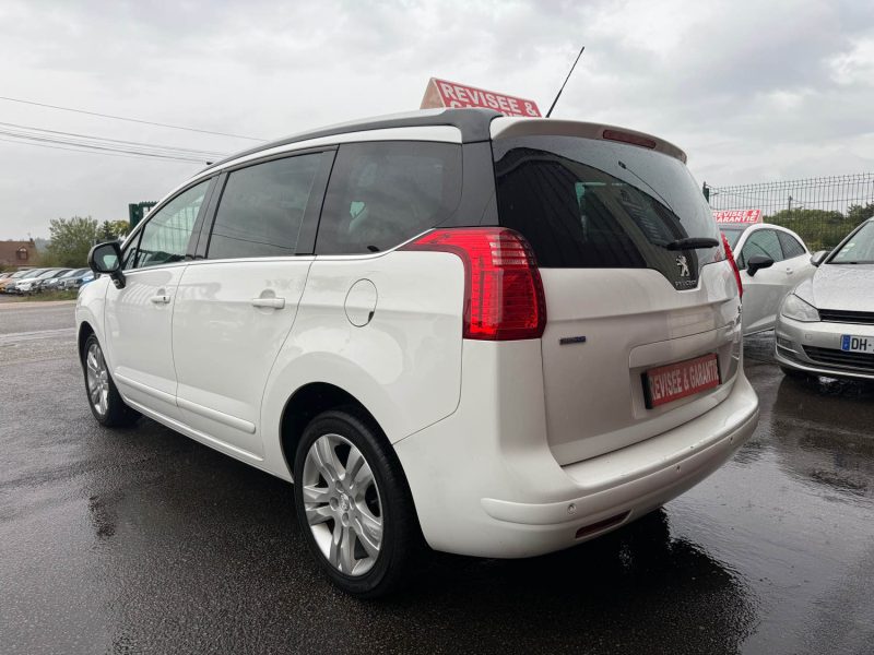 PEUGEOT 5008 ALLURE 1.6 HDI 120CV BOITE AUTOMATIQUE EAT6 2015