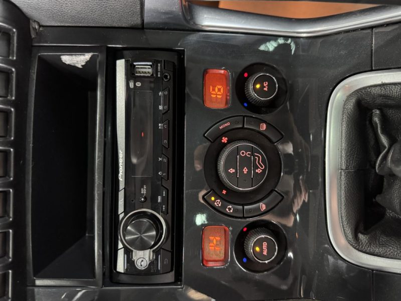 PEUGEOT 3008 1.6 HDi115 FAP Napapijri 