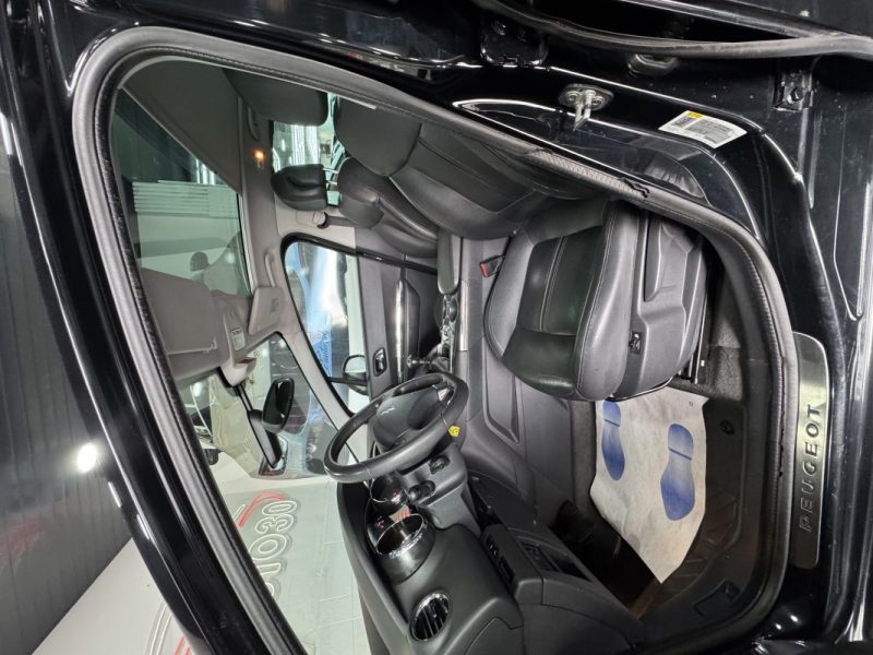 PEUGEOT 3008 1.6 HDi115 FAP Napapijri 