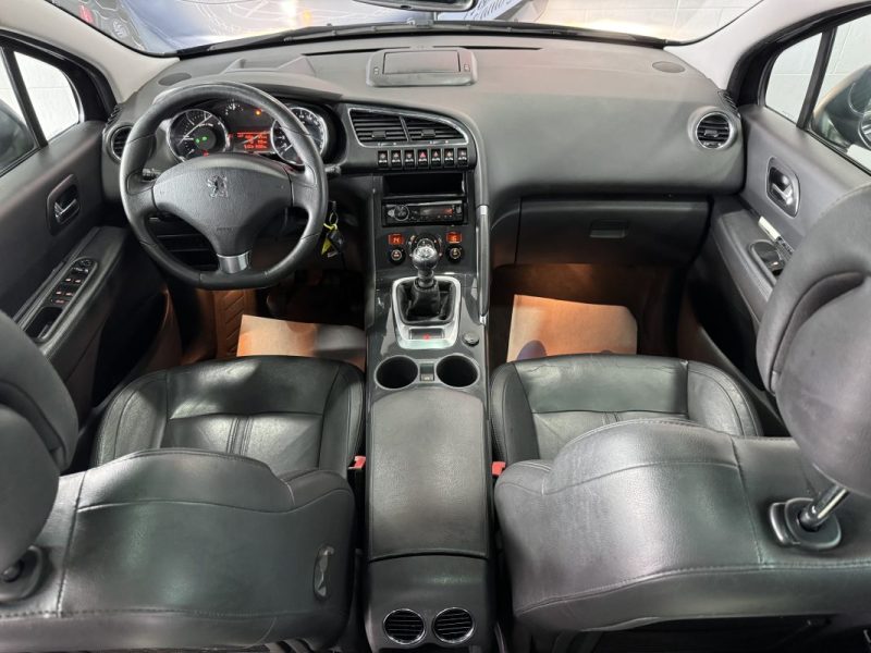 PEUGEOT 3008 1.6 HDi115 FAP Napapijri 