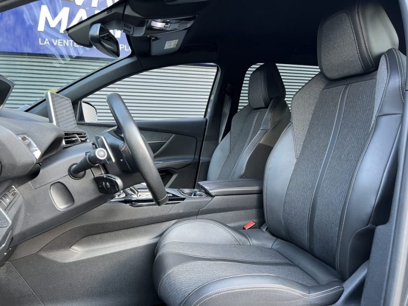 PEUGEOT 3008 1.5 BlueHDi 130ch GT LINE EAT8 - ENTRETIEN COMPLET 2020