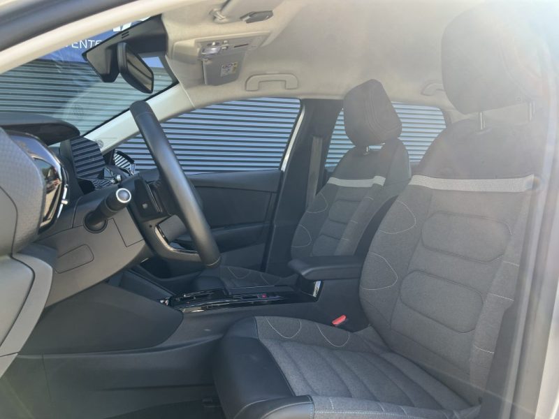 CITROEN C4 III 1.2 130cv EAT8 SHINE - DISTRIBUTION À JOUR 2021