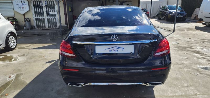 MERCEDES CLASSE E 220 d 194ch Sportline 9G-Tronic 2018