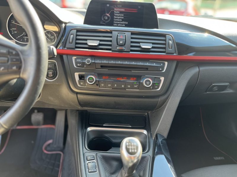 B.M.W. SERIE 3 318d 143ch Executive 2015