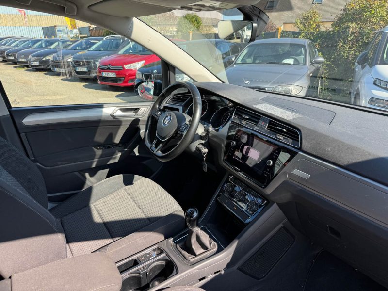 VOLKSWAGEN TOURAN 1.6 TDI 115ch Confortline 7 places TVA 2019