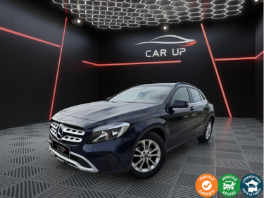 MERCEDES CLASSE GLA 180 d Intuition BlueEfficiency 109 cv / Toit ouvrant