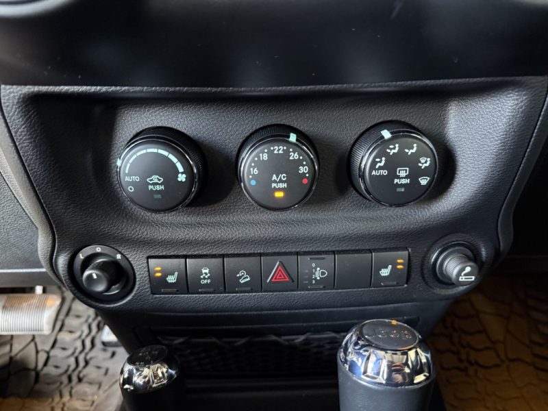 Jeep Wrangler Sahara 2015 JKU UNLIMITED Sahara 3.6 V6 284cv 4WD - APPLE CARPLAY - CAMERA DE RECUL