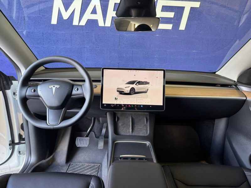 Tesla Model Y Long Range RWD 
