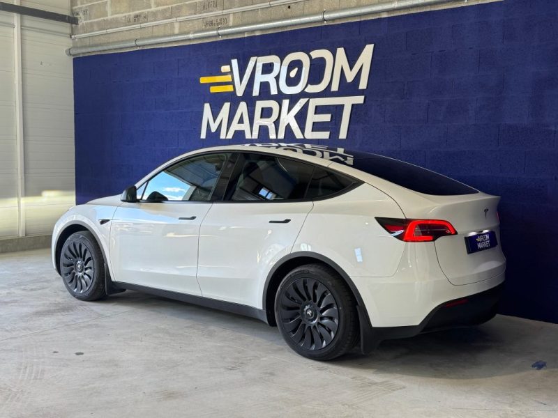 Tesla Model Y Long Range RWD 