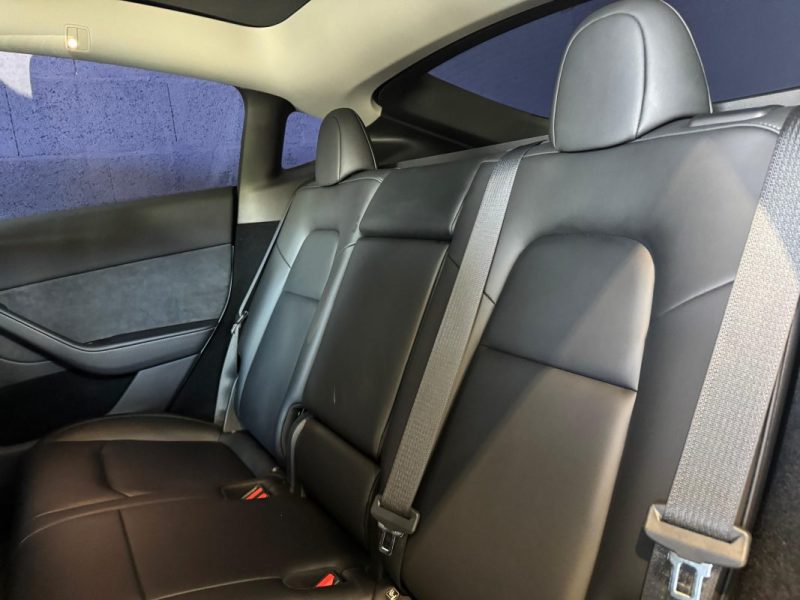 Tesla Model Y Long Range RWD 