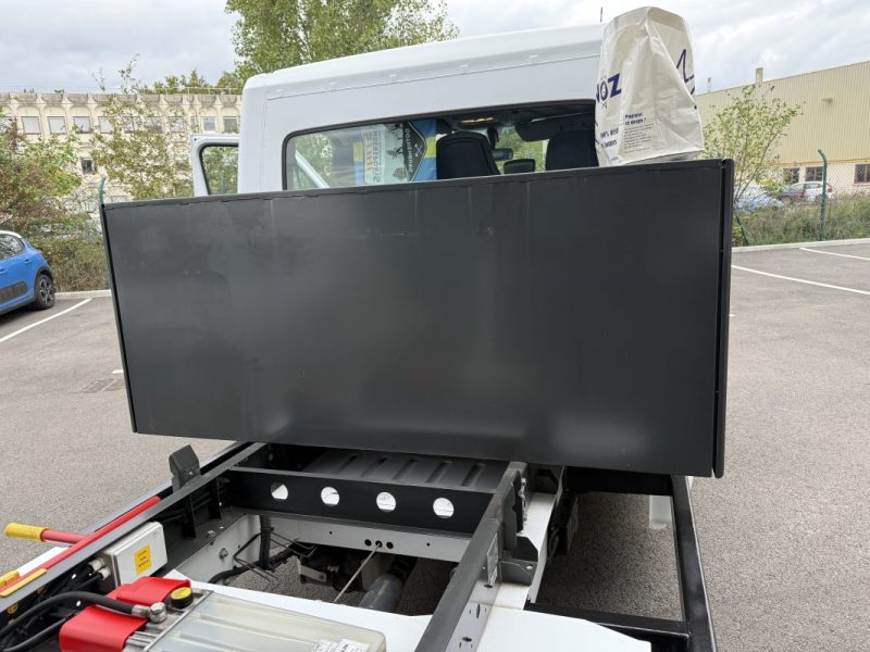 Renault Master III (3) Benne 165 DCI 163cv - VERIN 5.5T - GPS 