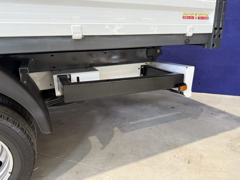 Renault Master III (3) Benne 165 DCI 163cv - VERIN 5.5T - GPS 