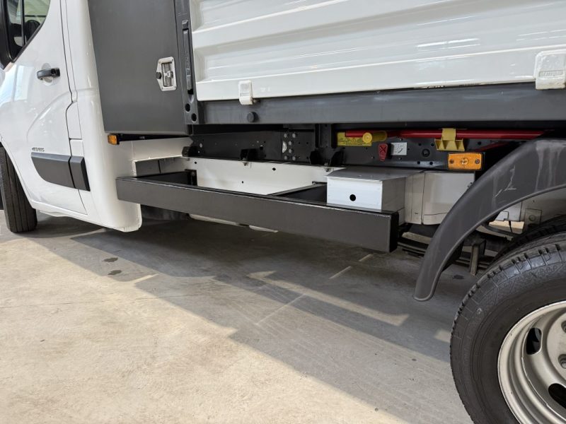 Renault Master III (3) Benne 165 DCI 163cv - VERIN 5.5T - GPS 