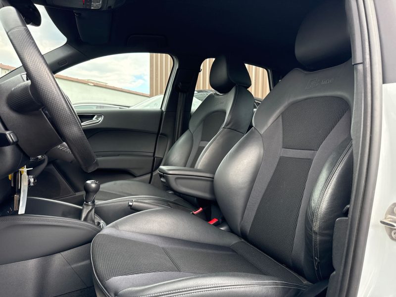 AUDI A1 SPORTBACK 1.4 TFSI 122ch S line 