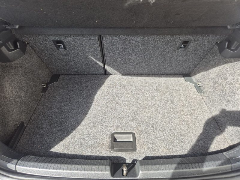 VOLKSWAGEN POLO 6 1.0 65 S&S BVM5 Confortline 2017