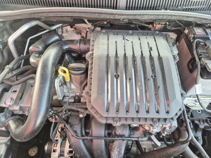 VOLKSWAGEN POLO 6 1.0 65 S&S BVM5 Confortline 2017