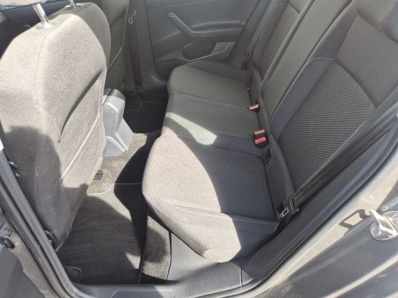 VOLKSWAGEN POLO 6 1.0 65 S&S BVM5 Confortline 2017