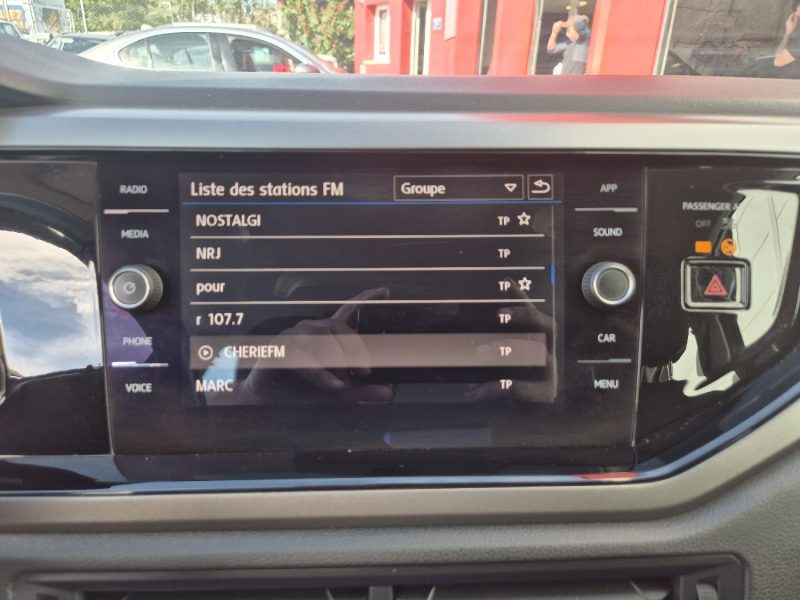 VOLKSWAGEN POLO 6 1.0 65 S&S BVM5 Confortline 2017