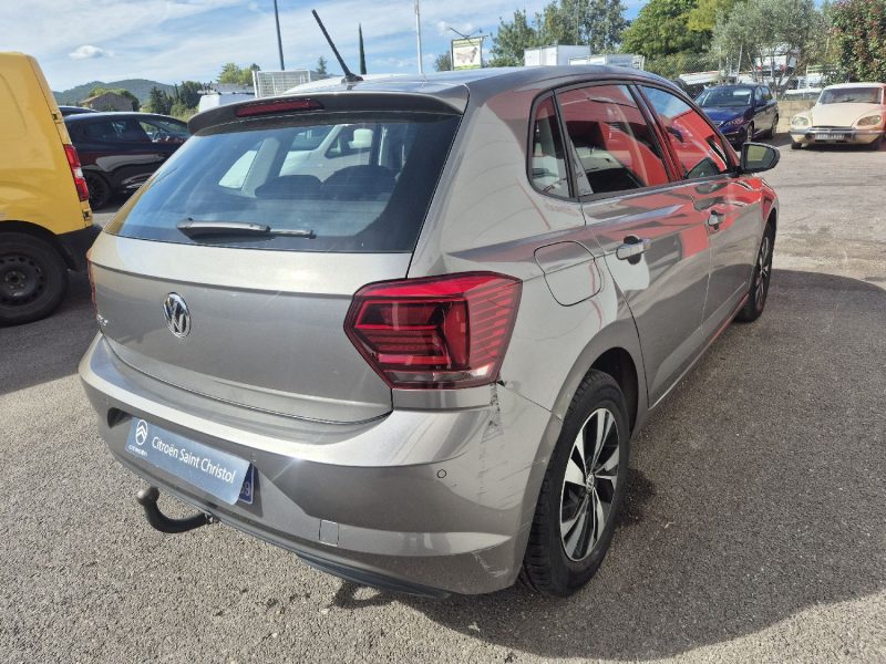 VOLKSWAGEN POLO 6 1.0 65 S&S BVM5 Confortline 2017