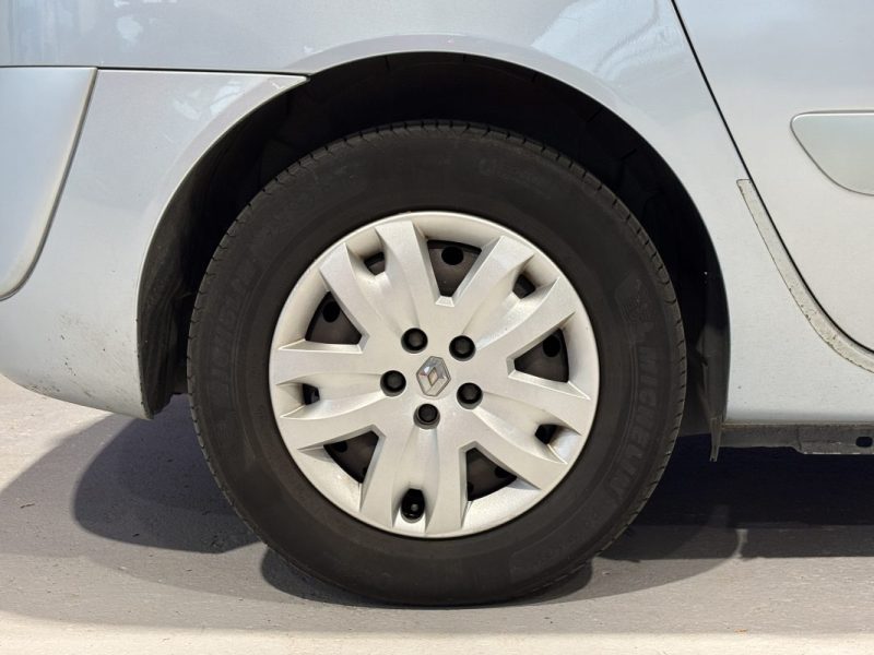 Renault Espace 2.0 dCi 130ch Emotion - 7 places - Dossier de factures