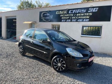 RENAULT CLIO CONFORT DYNAMIQUE 1.2i 75cv