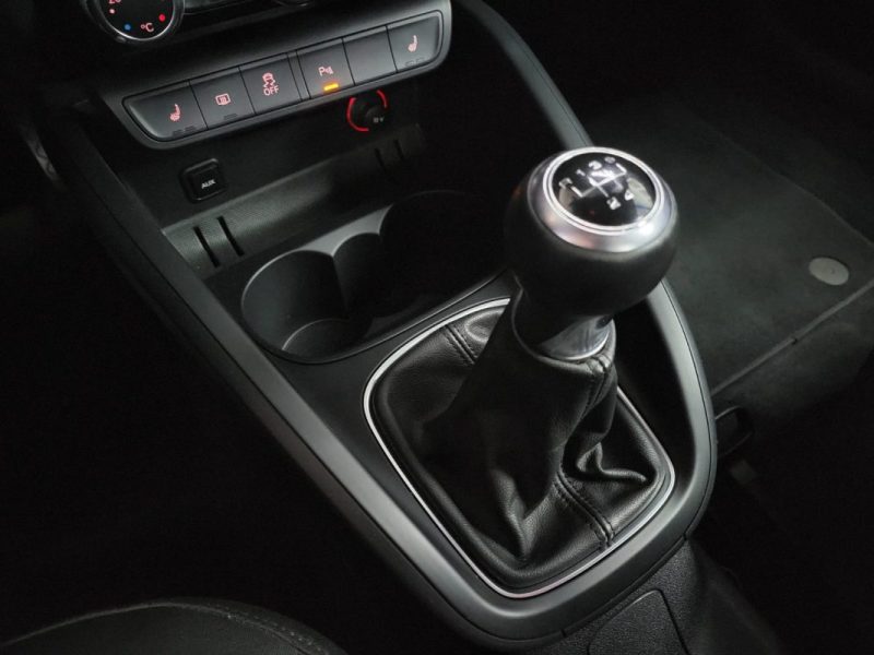 AUDI A1 1.2 TFSI 86ch AMBITION 