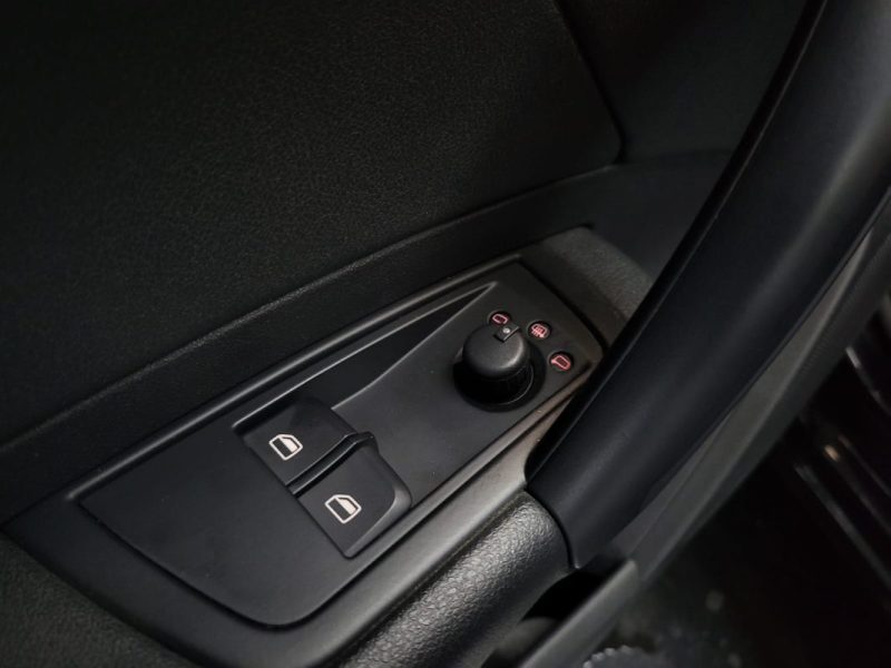 AUDI A1 1.2 TFSI 86ch AMBITION 