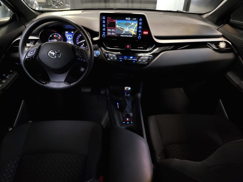 TOYOTA C-HR 122h DYNAMIC BUSINESS / CAMERA DE RECUL / SIEGES CHAUFFANTS 