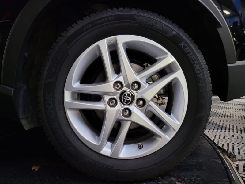 TOYOTA C-HR 122h DYNAMIC BUSINESS / CAMERA DE RECUL / SIEGES CHAUFFANTS 