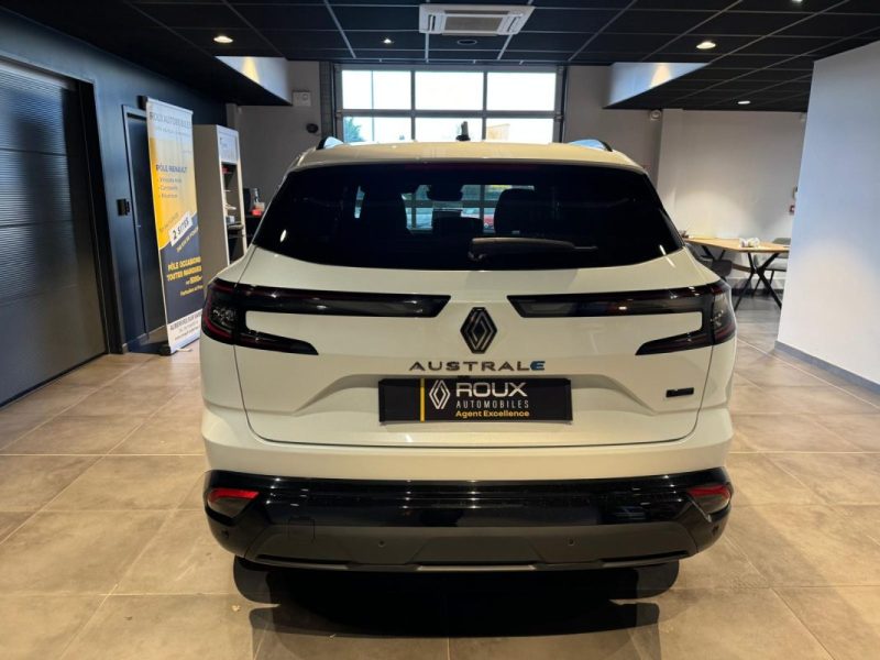 RENAULT  AUSTRAL  ICONIC ESPRIT ALPINE 200 E-TECH / TOIT PANORAMIQUE / SIEGES ELEC / CAM 360° / VOLANT CHAUFFANT / 1ERE MAIN  2025