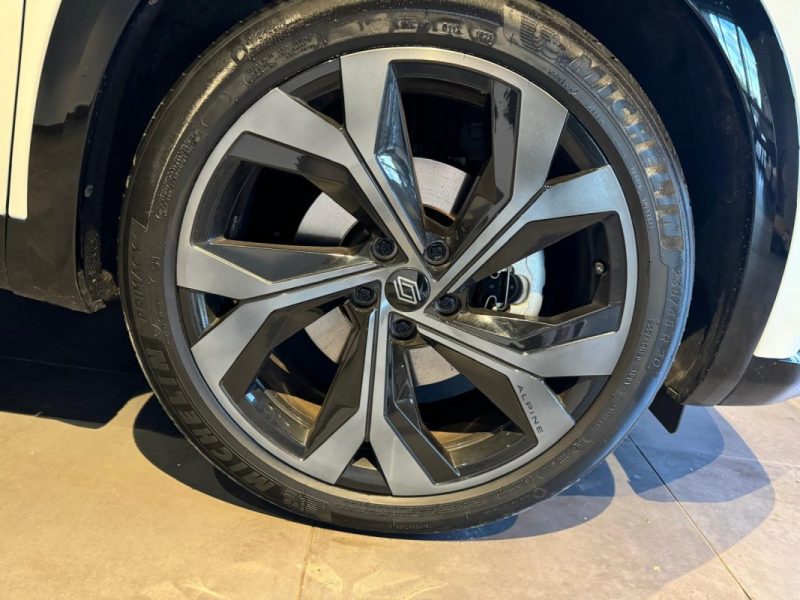 RENAULT  AUSTRAL  ICONIC ESPRIT ALPINE 200 E-TECH / TOIT PANORAMIQUE / SIEGES ELEC / CAM 360° / VOLANT CHAUFFANT / 1ERE MAIN  2025