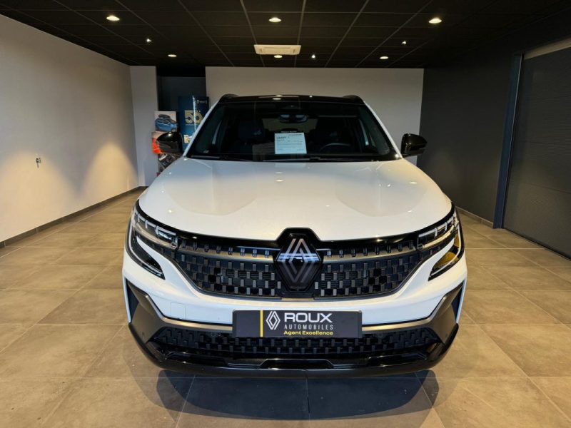 RENAULT  AUSTRAL  ICONIC ESPRIT ALPINE 200 E-TECH / TOIT PANORAMIQUE / SIEGES ELEC / CAM 360° / VOLANT CHAUFFANT / 1ERE MAIN  2025