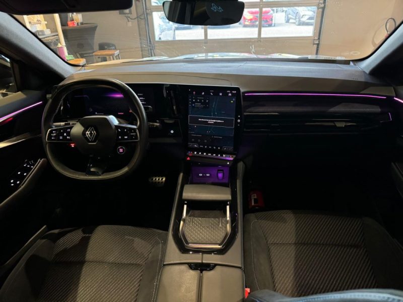 RENAULT  AUSTRAL  ICONIC ESPRIT ALPINE 200 E-TECH / TOIT PANORAMIQUE / SIEGES ELEC / CAM 360° / VOLANT CHAUFFANT / 1ERE MAIN  2025