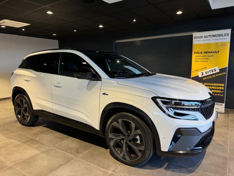 RENAULT  AUSTRAL  ICONIC ESPRIT ALPINE 200 E-TECH / TOIT PANORAMIQUE / SIEGES ELEC / CAM 360° / VOLANT CHAUFFANT / 1ERE MAIN  2025