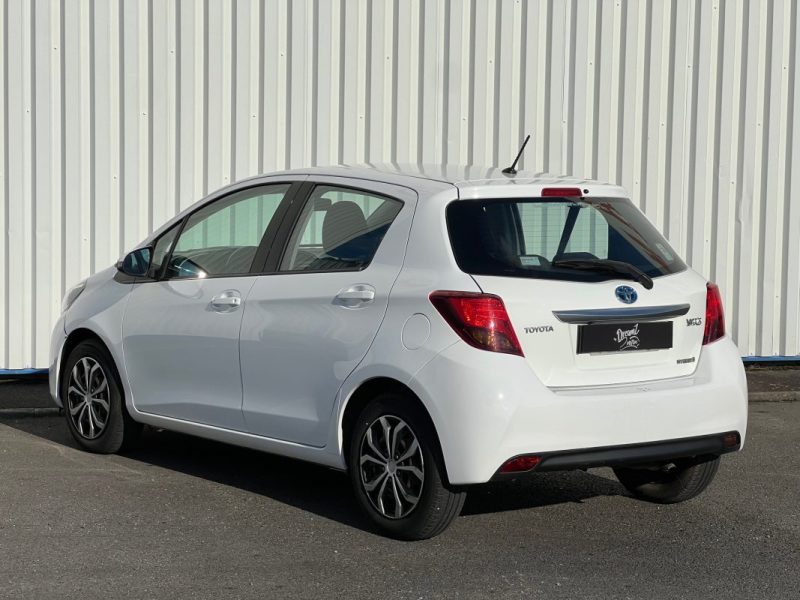 Toyota Yaris  1.5 Hybrid 75cv Dynamic / Garantie 3/12 Mois