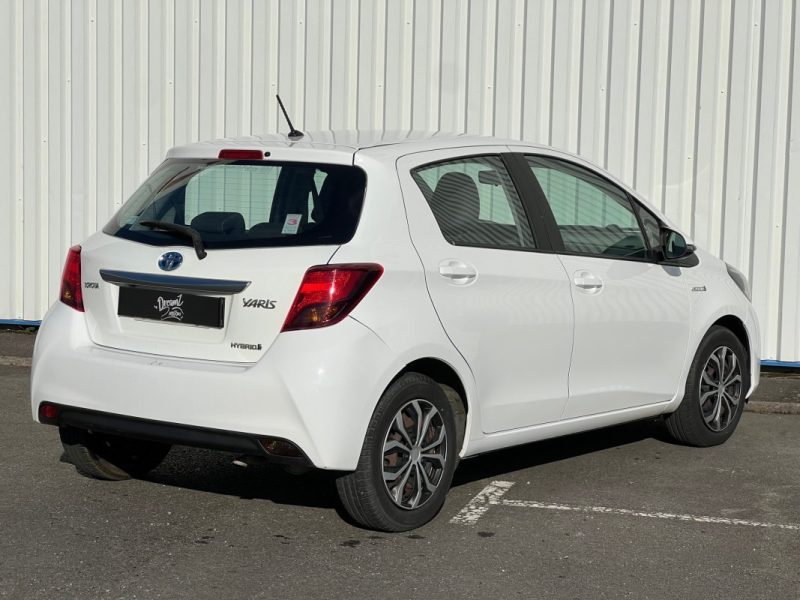 Toyota Yaris  1.5 Hybrid 75cv Dynamic / Garantie 3/12 Mois