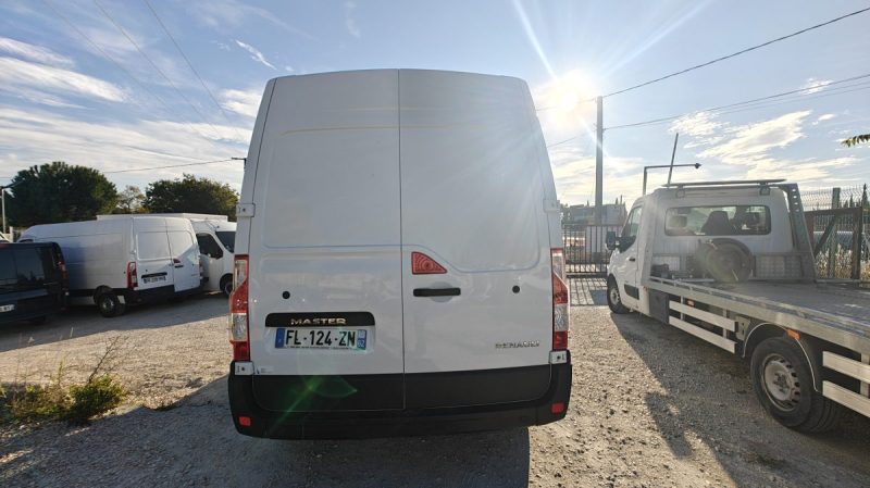 RENAULT MASTER L2H2 2.3 dCi 135ch Grand Confort E6 F3500 L2H2 2.3 dCi 135ch Grand Confort E6 2019