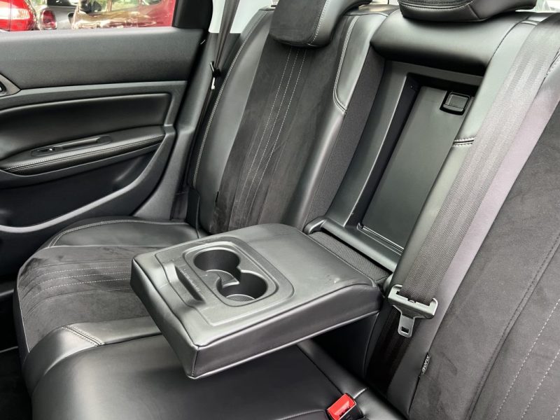 PEUGEOT 308 SW / BREAK FELINE 1.6 E HDI 115 Cv TOIT PANORAMIQUE GPS CRIT AIR 2 - GARANTIE 1 AN