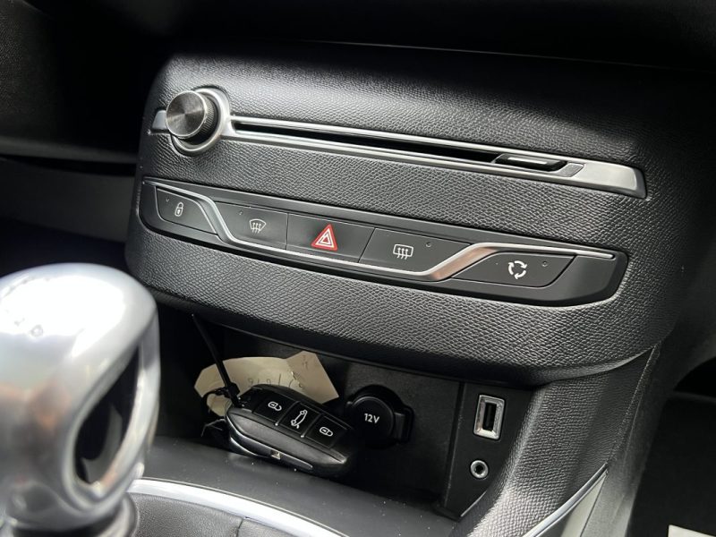 PEUGEOT 308 SW / BREAK FELINE 1.6 E HDI 115 Cv TOIT PANORAMIQUE GPS CRIT AIR 2 - GARANTIE 1 AN